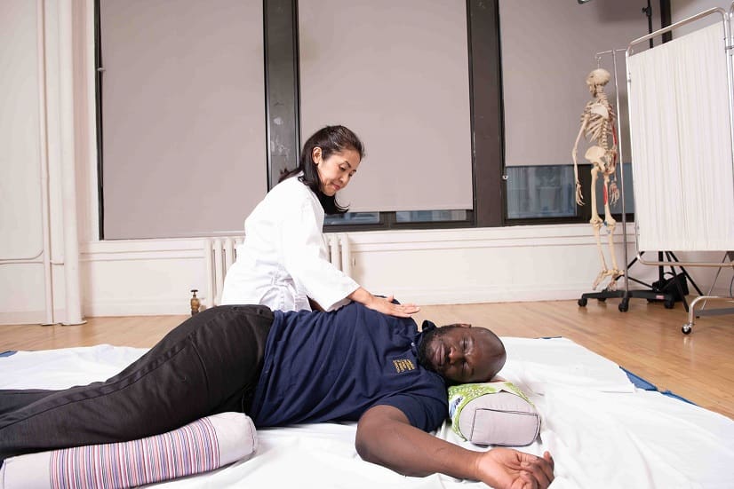 Stretching as a form of sports massage therapy